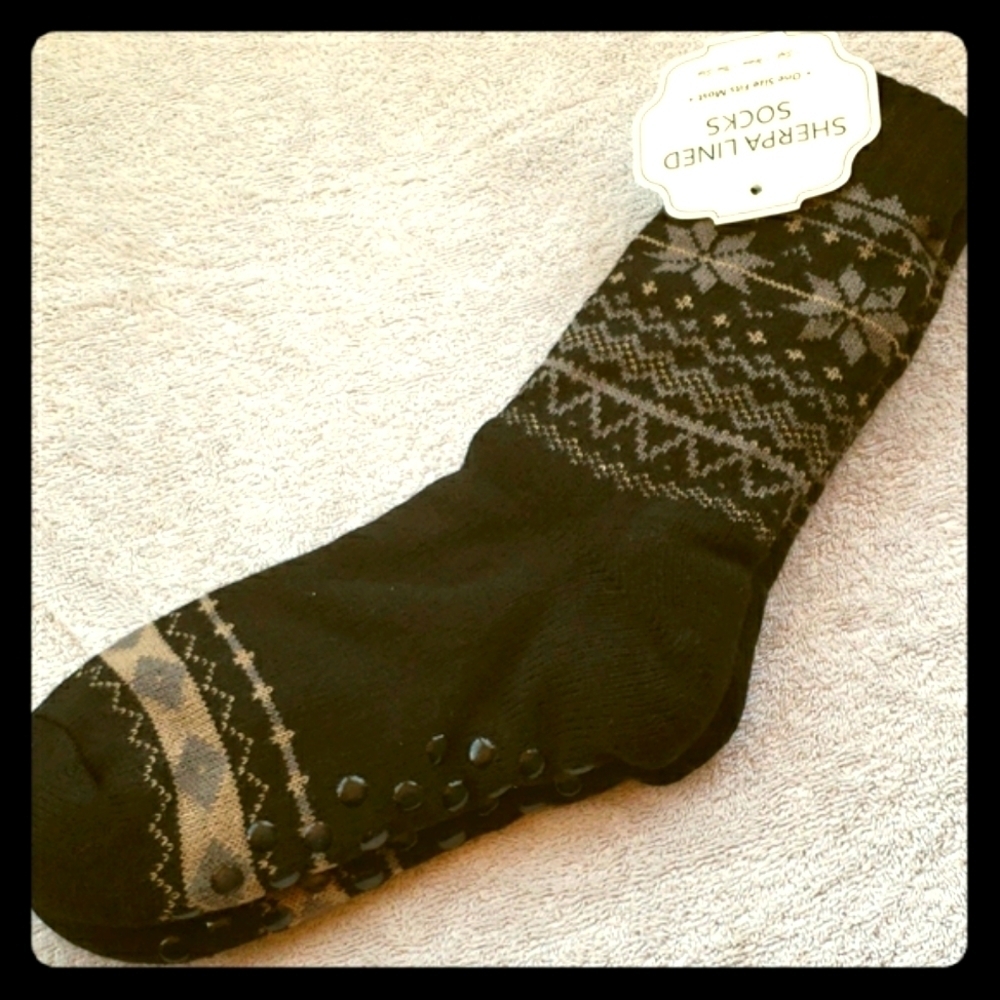 Faux Sherpa Lined Knit Fair Isle Brown Slipper Socks w/Non-Slip Traction Dots